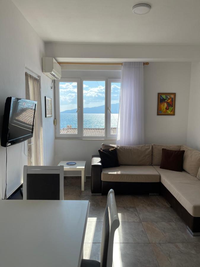 Sunny Bay Apartments Sarandë Exterior foto