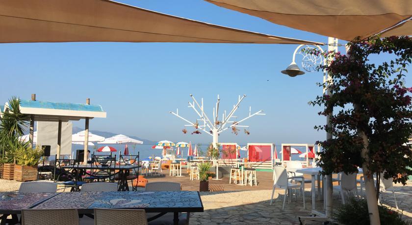Sunny Bay Apartments Sarandë Exterior foto