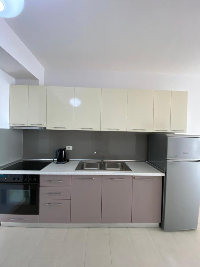 Sunny Bay Apartments Sarandë Exterior foto